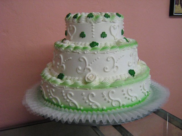 3 tier shamrocks